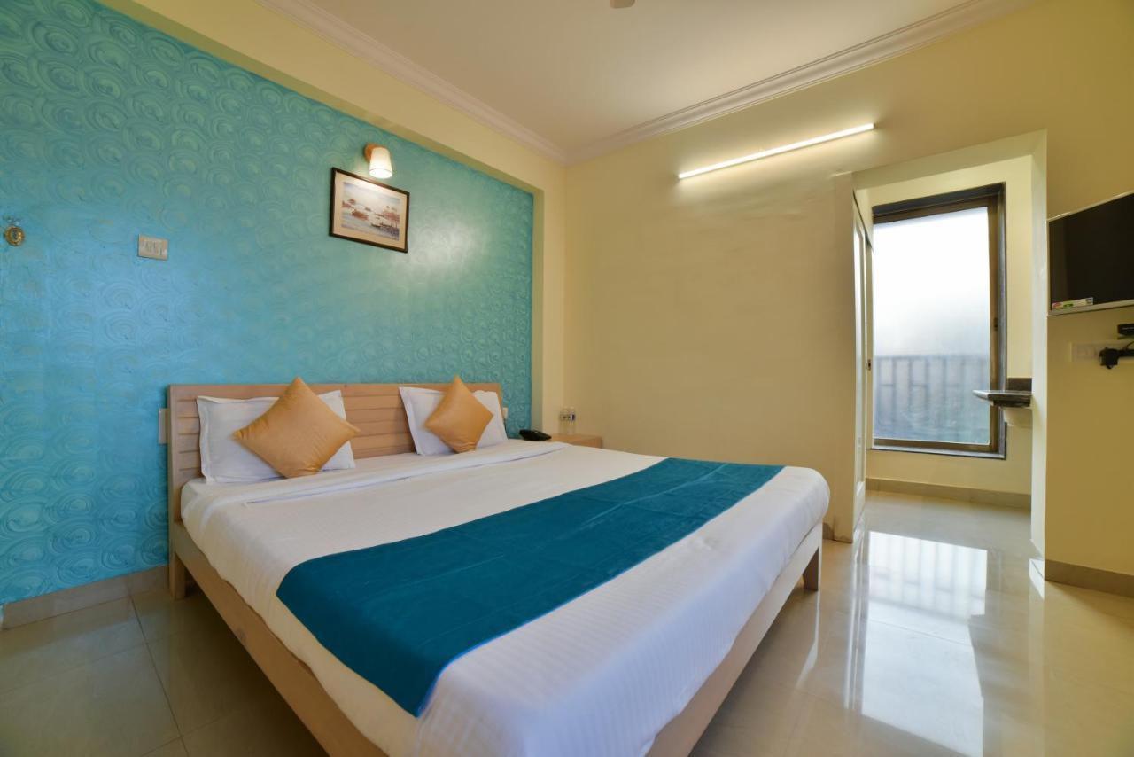 Palm Air By Goa Stays Panaji Exteriör bild